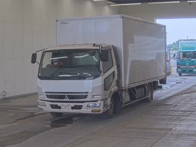 Mitsubishi FUSO FIGHTER