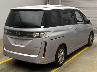 Mazda BIANTE