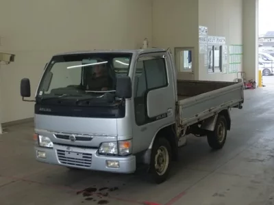 Nissan ATLAS