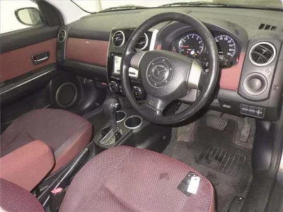 Mazda VERISA
