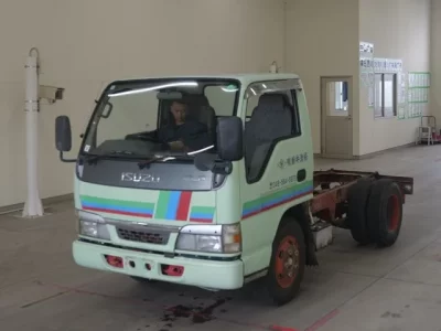 Isuzu ELF