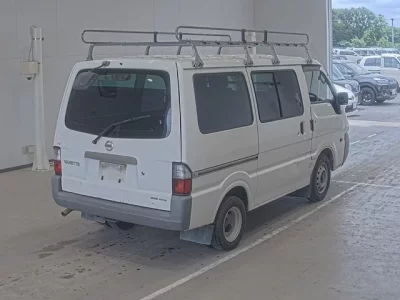 Nissan VANETTE VAN