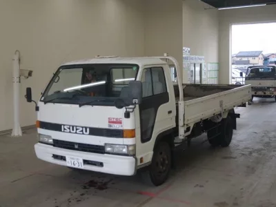 Isuzu ELF TRUCK