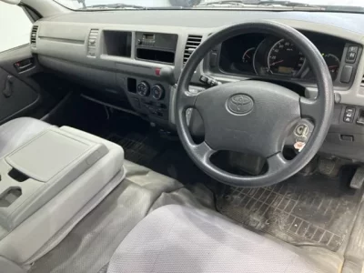 Toyota REGIUS ACE VAN