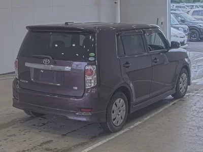 Toyota COROLLA RUMION