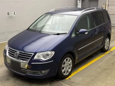Volkswagen GOLF TOURAN