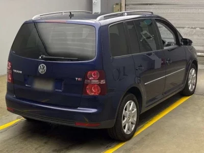 Volkswagen GOLF TOURAN