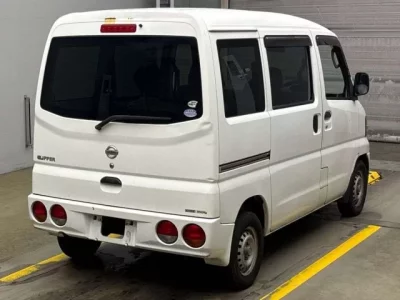 Nissan CLIPPER VAN