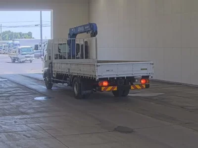 Hino TRUCK