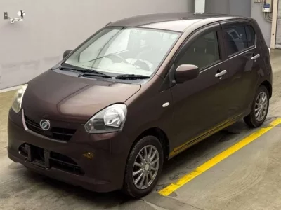 Daihatsu MIRA E S