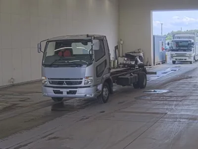 Mitsubishi FUSO FIGHTER