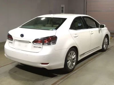 Lexus HS