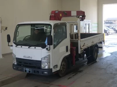 Isuzu ELF