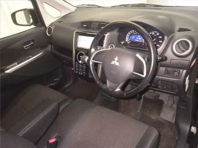 Mitsubishi EK CUSTOM