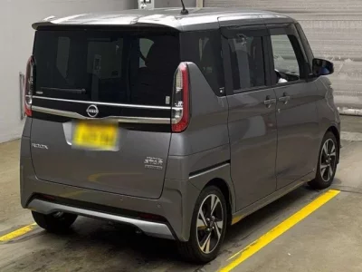 Nissan ROOX