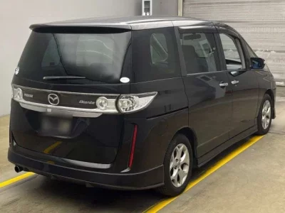 Mazda BIANTE