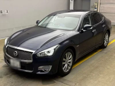 Nissan FUGA