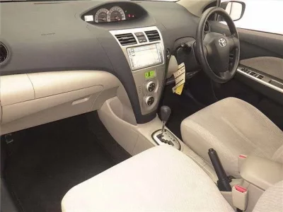 Toyota BELTA