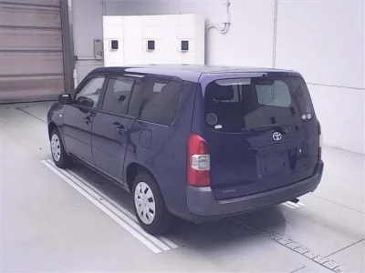 Toyota SUCCEED