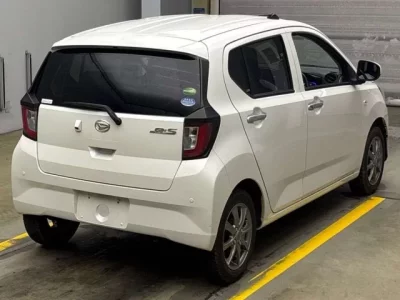 Daihatsu MIRA E S