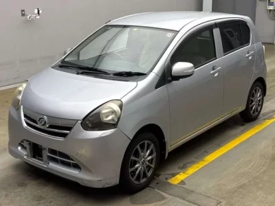 Daihatsu MIRA E S
