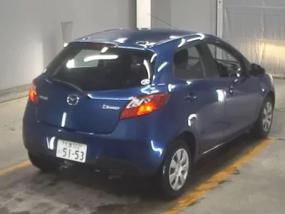 Mazda DEMIO