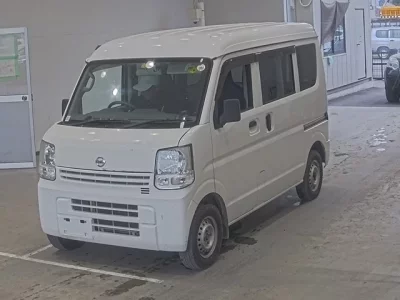 Nissan CLIPPER VAN