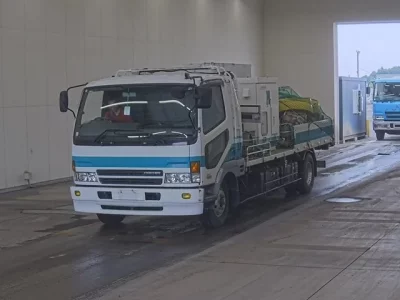 Mitsubishi FUSO FIGHTER