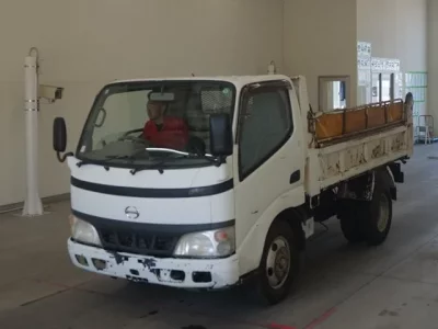 Hino DUTRO