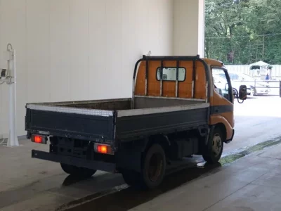 Hino DUTRO