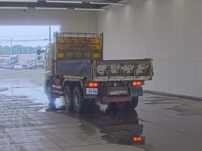 Hino PROFIA