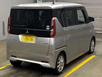 Mitsubishi EK SPACE