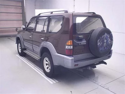 Toyota LAND CRUISER PRADO