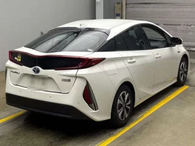 Toyota PRIUS PHV