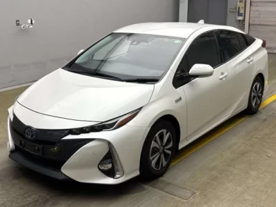 Toyota PRIUS PHV