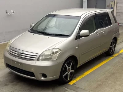 Toyota RAUM