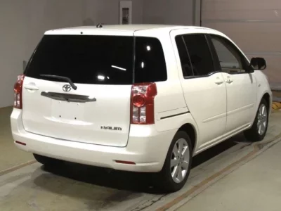 Toyota RAUM