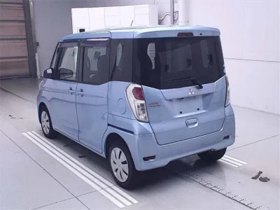 Mitsubishi EK SPACE
