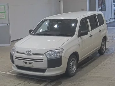 Toyota SUCCEED