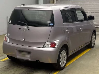 Toyota BB