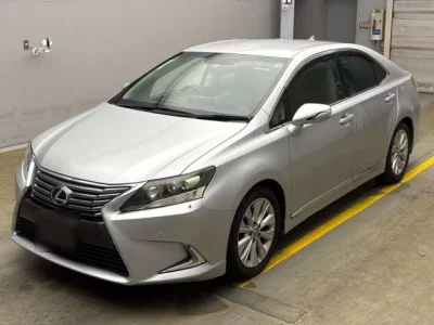 Lexus HS