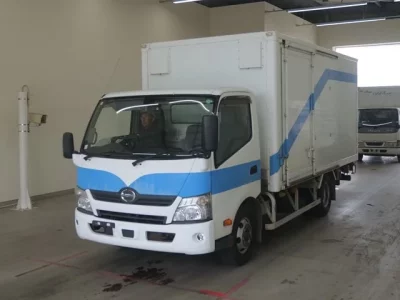 Hino DUTRO