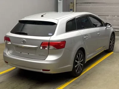 Toyota AVENSIS WAGON