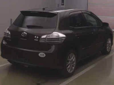 Toyota BLADE