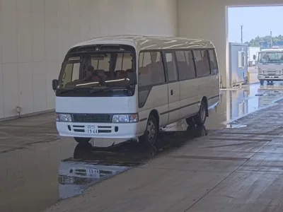 Toyota COASTER