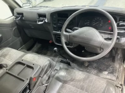 Nissan CARAVAN VAN