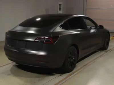 Tesla MODEL3