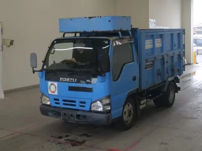 Isuzu ELF