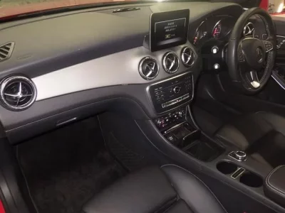 Mercedes-Benz CLA CLASS