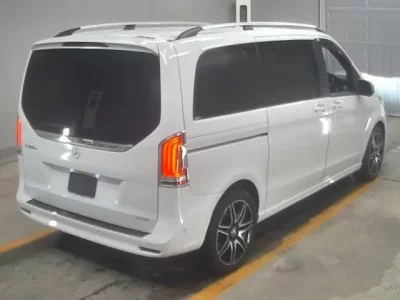 Mercedes-Benz V CLASS